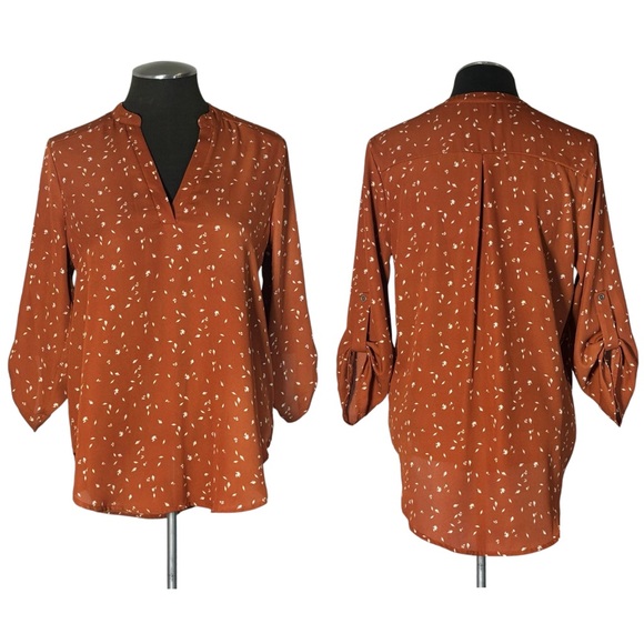 Lush Tops - Lush - Warren Pullover Split Neck ¾ Roll Tab Sleeve Top – Stitch Fix - Small